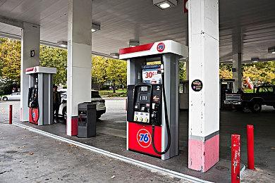 PC独占五年后《边缘世界》终于要登陆主机平台了